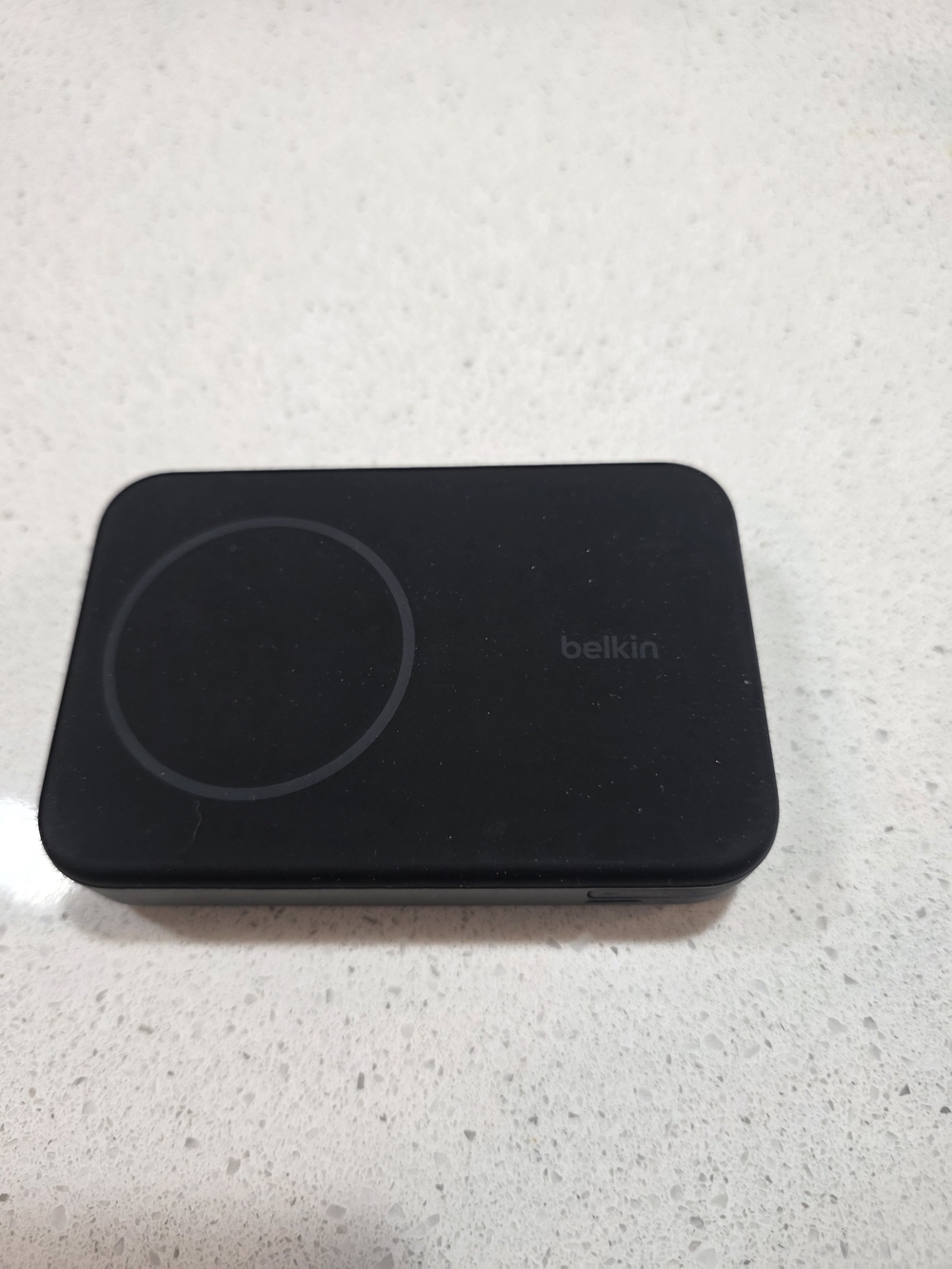 Belkin Black Portable Wireless Charger with Magnetic Ring